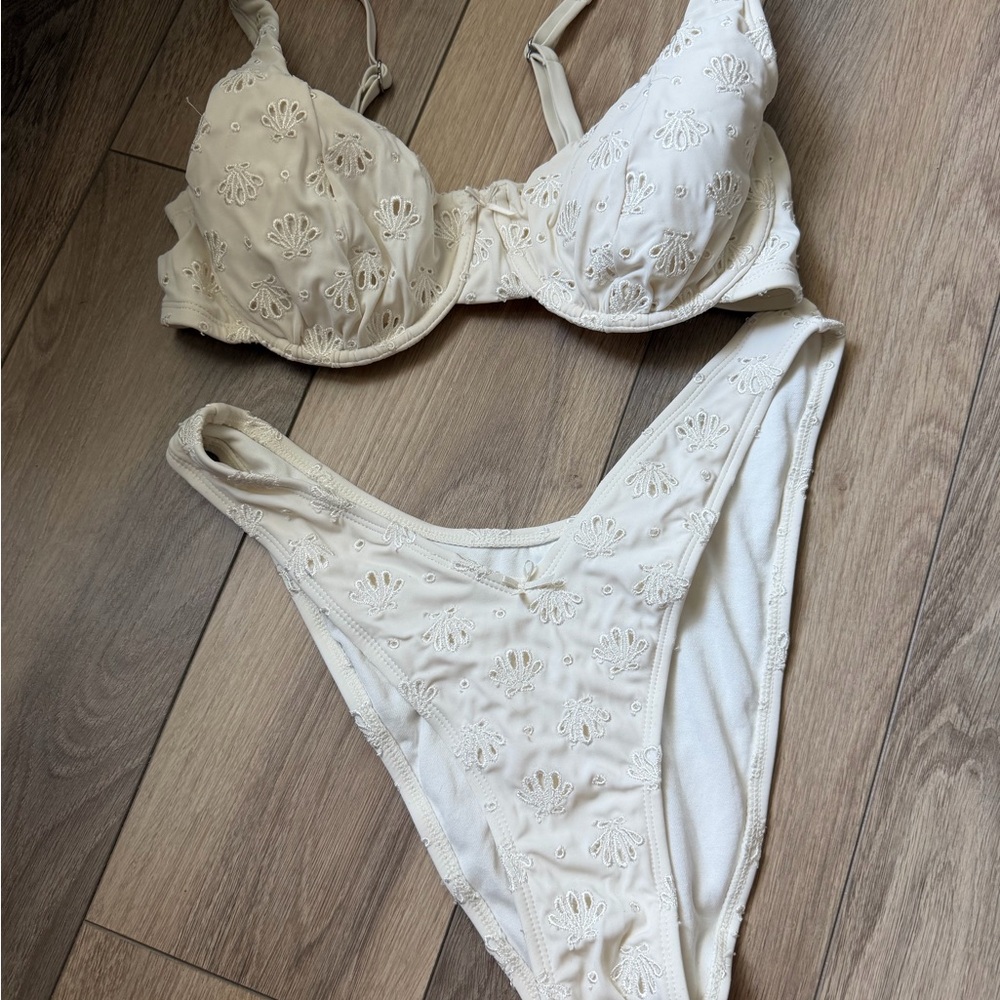 Women's Cream Embroidered Bikini Set - Bra & Briefs